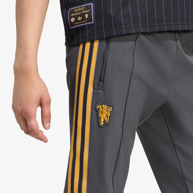 adidas Donji dio trenerke Manchester United 