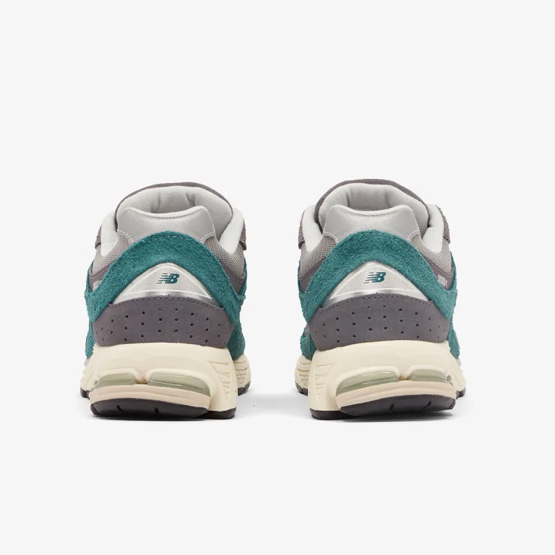 New Balance Patike 2002R 