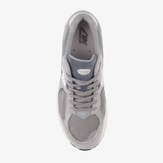 NEW BALANCE Patike 2000R 
