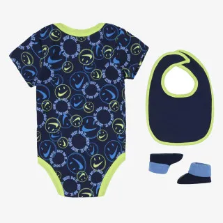 Nike Set Play Happy 