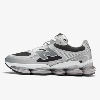 New Balance Patike 2000 