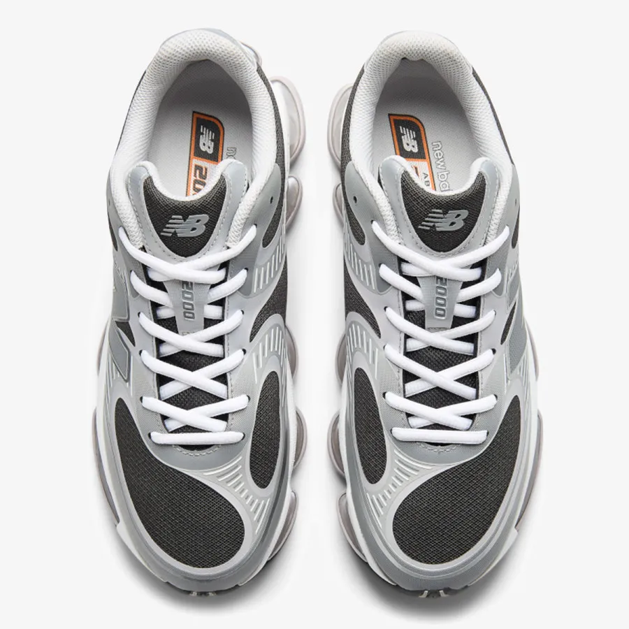 New Balance Patike 2000 