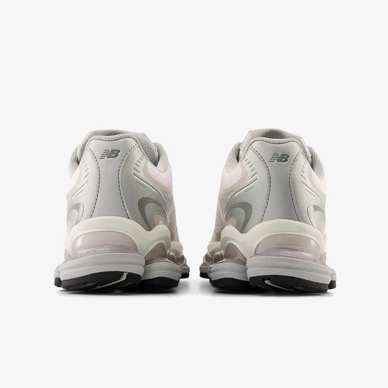 New Balance Patike 2000 