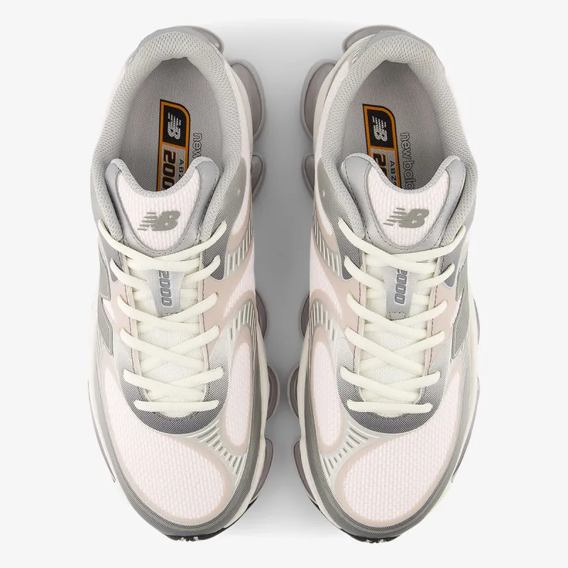 New Balance Patike 2000 