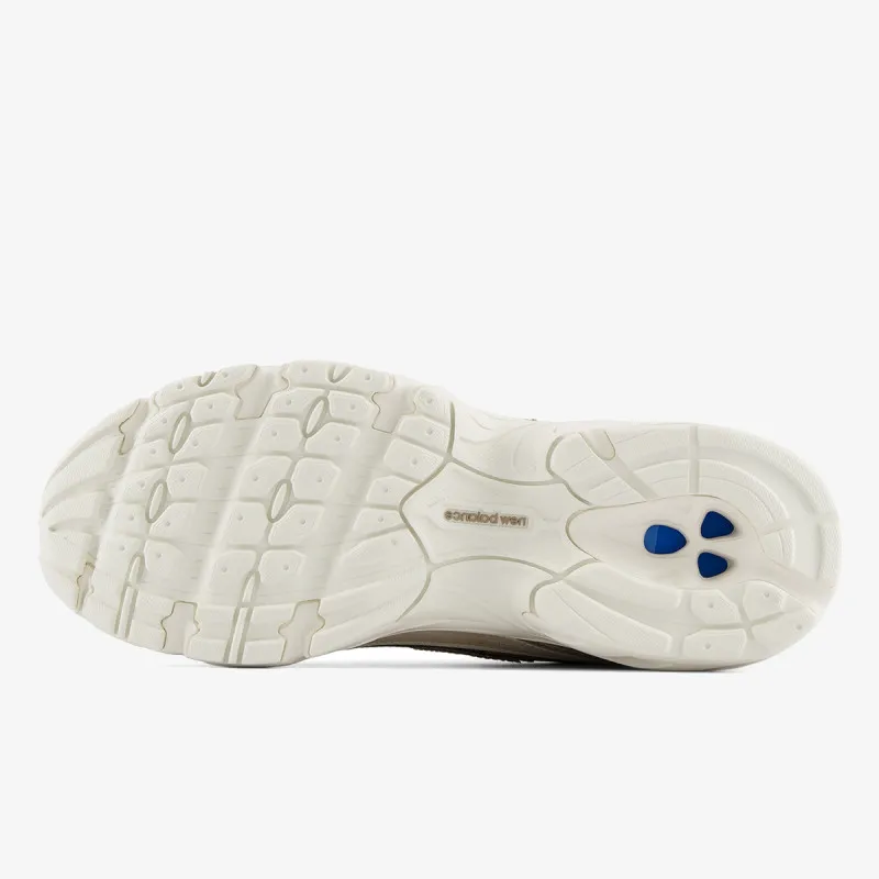 New Balance Patike 740 
