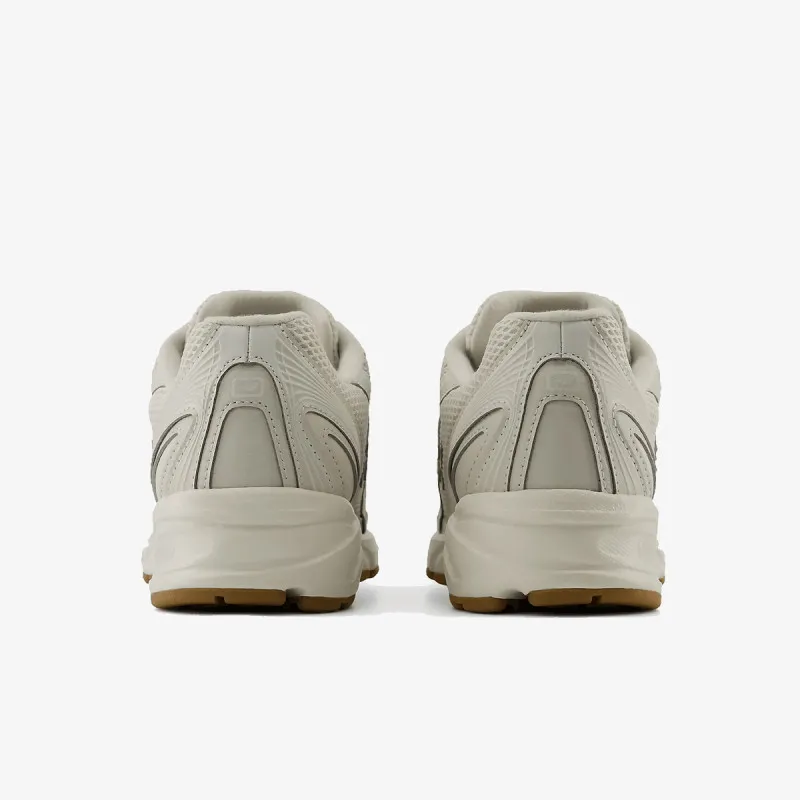 New Balance Patike 740 