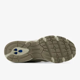 New Balance Patike 740 