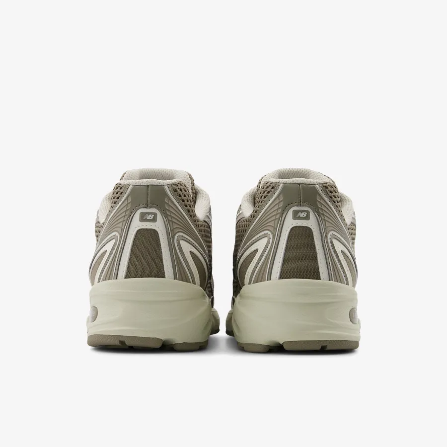 New Balance Patike 740 