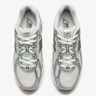New Balance Patike 740 