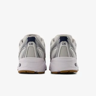 New Balance Patike 740 